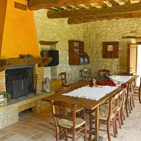 Holiday home Montefiorentino