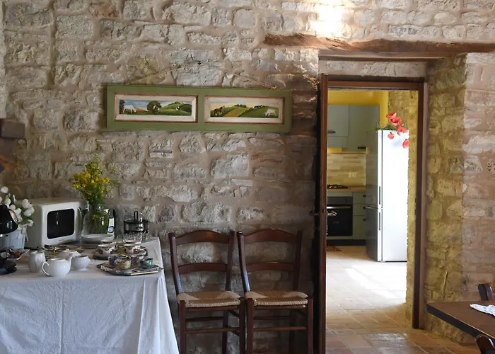 Montefiorentino Casa de Férias